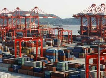 Change the highway logistics ecology 